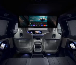 BMW i7 electric interior pasageri